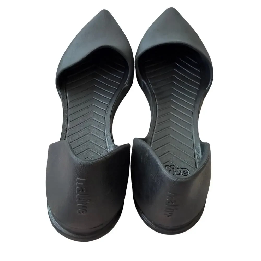 Native Audrey Black Pointed‑Toe Flats Slip‑On Women’s Size 8